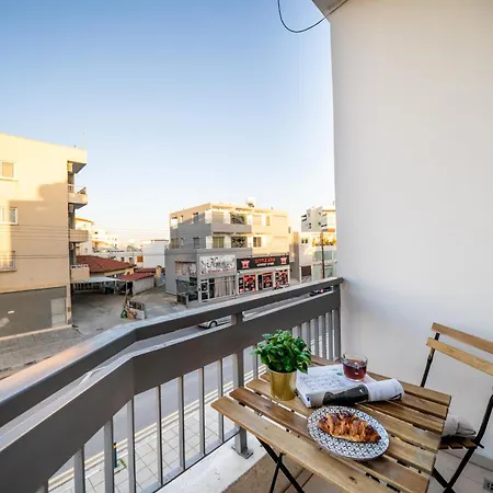 1 Bedroom Flat Near Center Nikozja